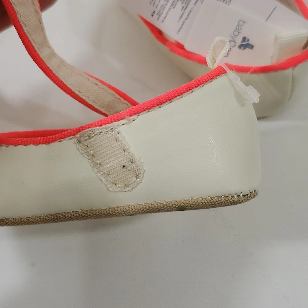 Gap baby girl dress shoes size 3-6 months
